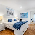 Kings Park Luxury Apartment - Executive Escapes