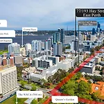 Stylish Executive City Pad W Parking And Pool