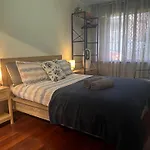 Cosy & Private, Walk To East Vic Park