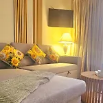 Joyful Stay Stylish Retreat In Perth City