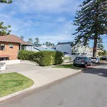 Cottesloe Sea Salt Abode - Executive Escapes