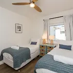Cottesloe Blue Apartment - Executive Escapes