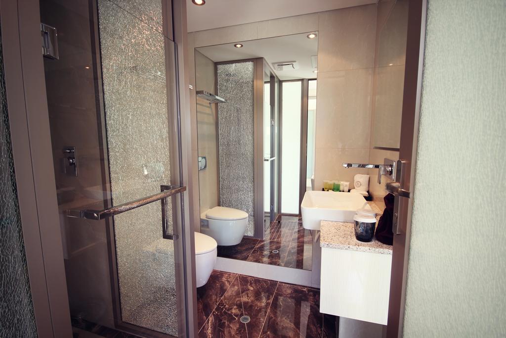 Swan River Hotel 4*
