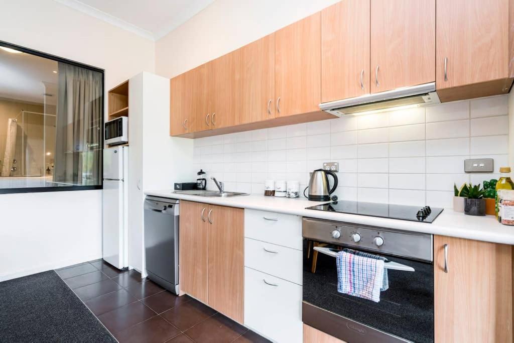 9 Fine Rest 1br Spaparkingpool Perth