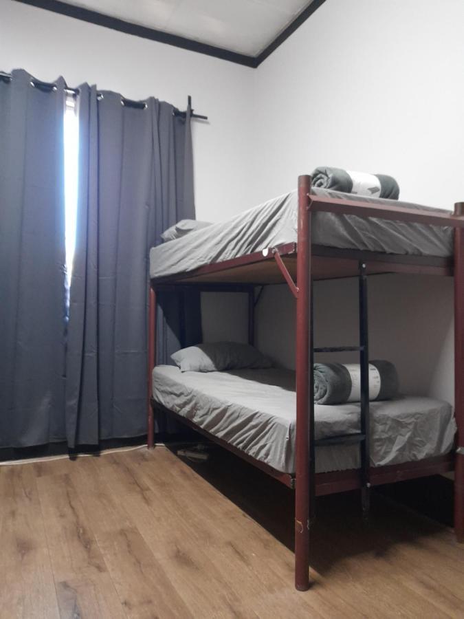 Hostel Ozi Backpackers - -valid Passport Required Perth