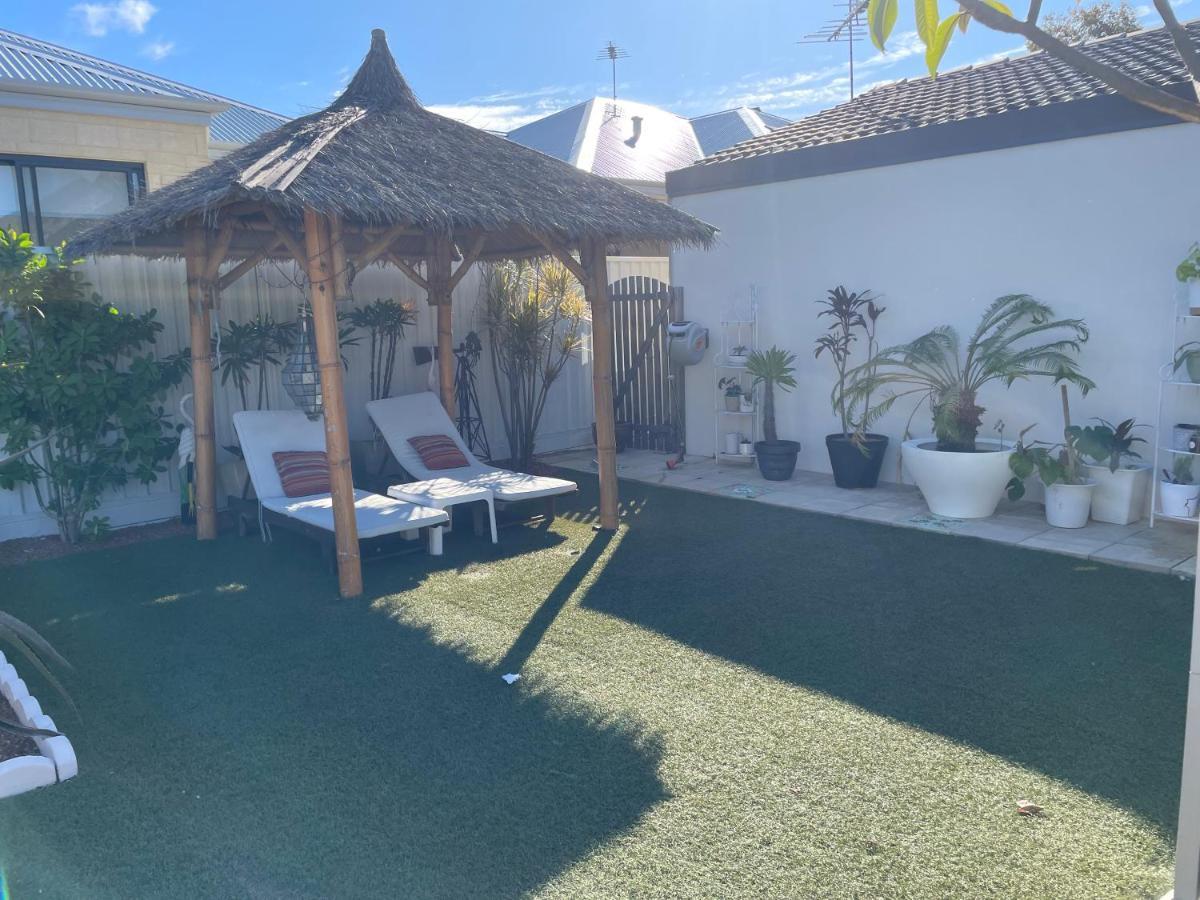 Holiday home Koombana Escape