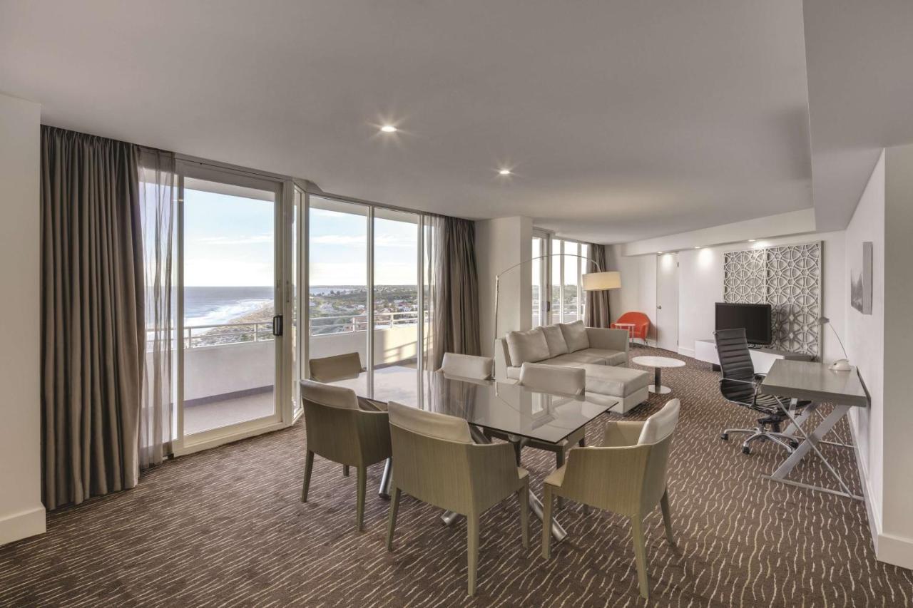Hotel Rendezvous Scarborough 4*