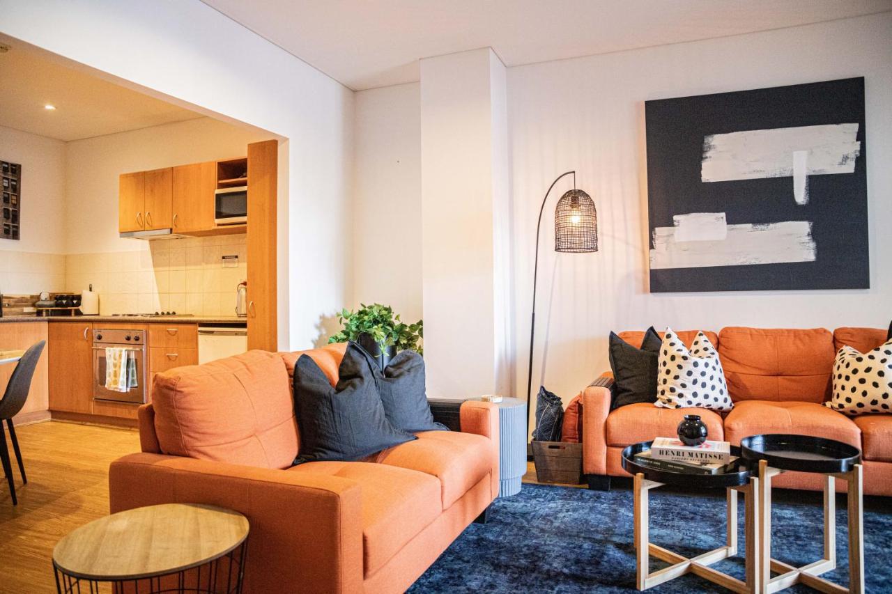 In The Cbd Wi-Fi Washing Machine Apartment Perth