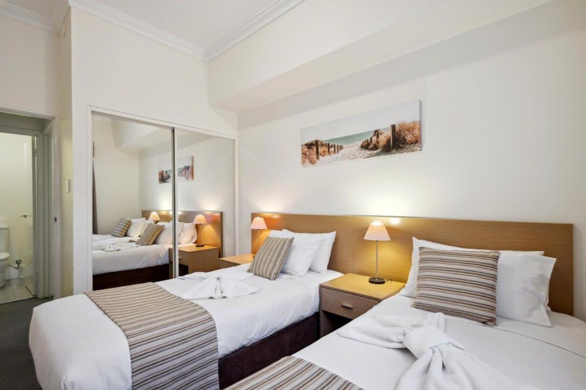 Fabulous In Northbridge With Pool & Wifi