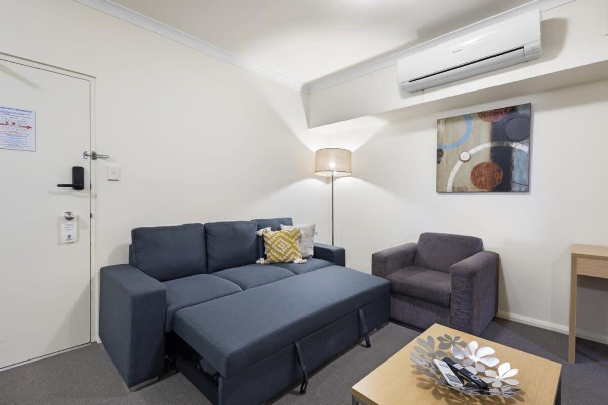 Comfortable In Northbridge Wtih Pool & Wifi Apartamento Perth