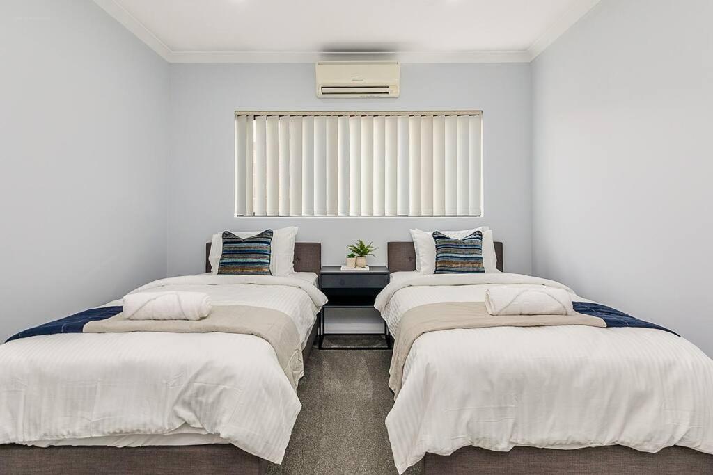 Holiday home Saint Hidden Gem! *