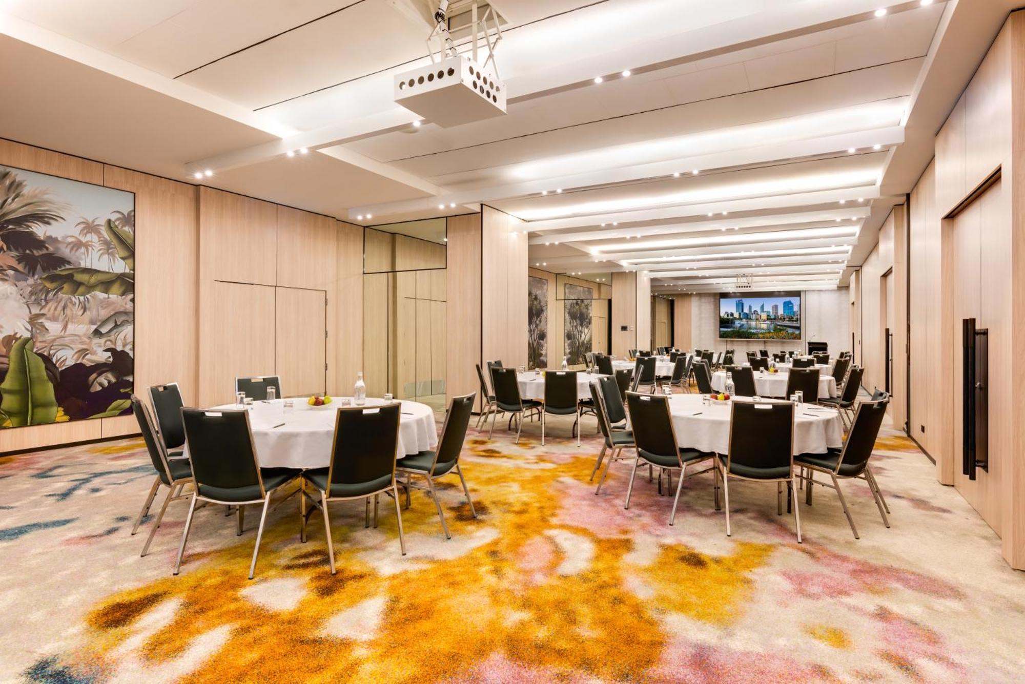 Pan Pacific Hotel