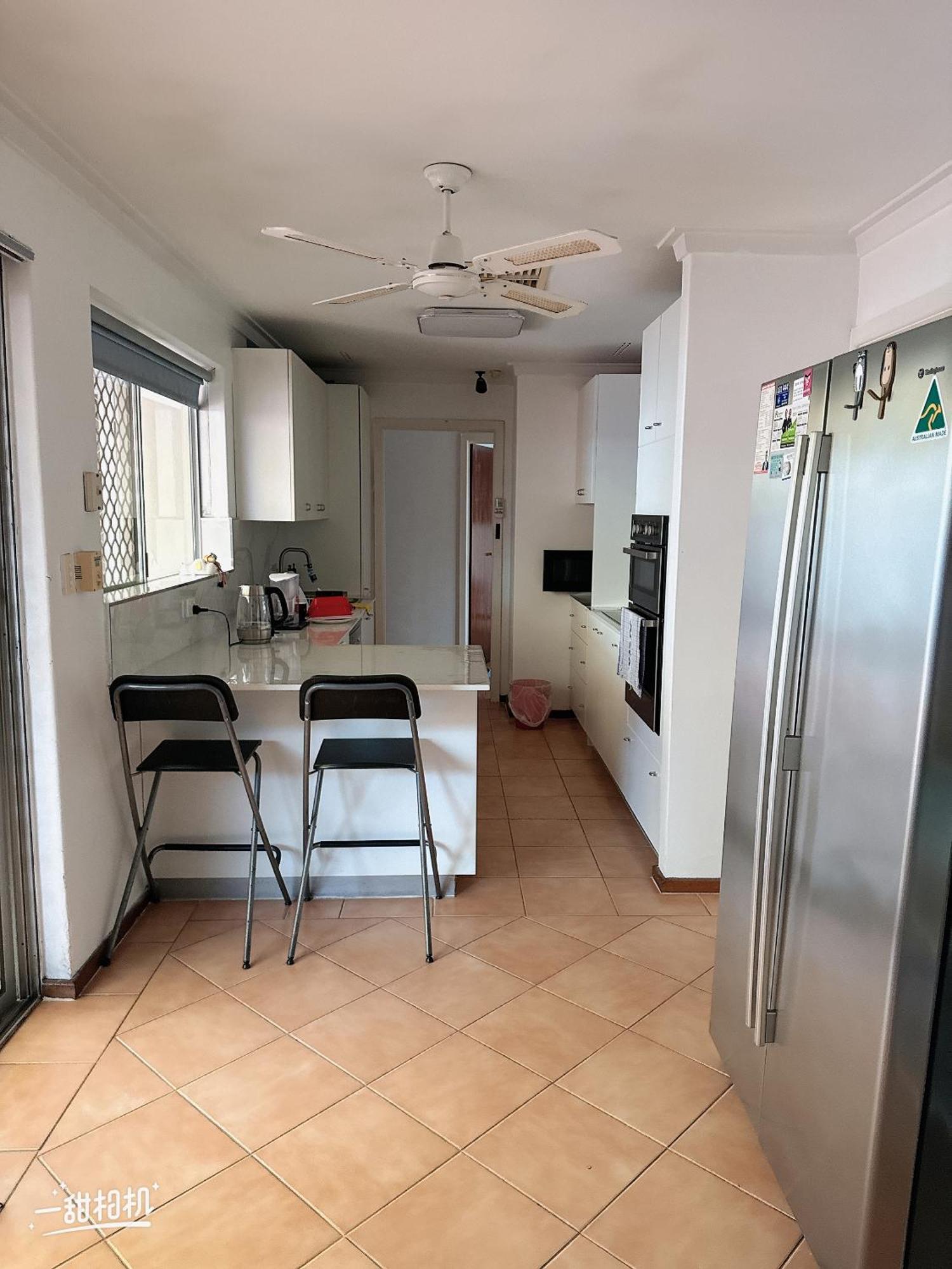 Homestay Near Airport Cbd *