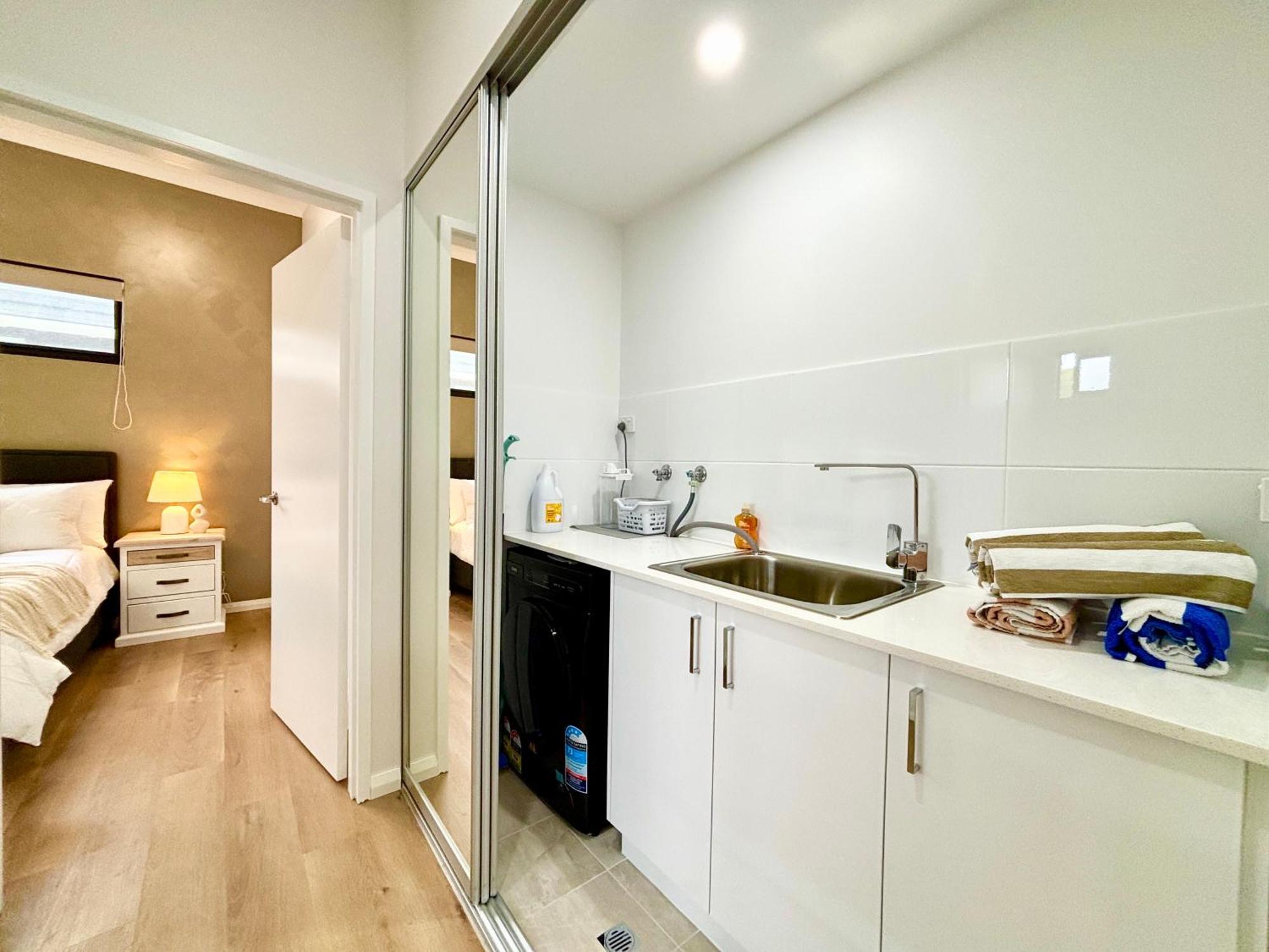 Villa Joondalup Hidden Gemma W Pool! *