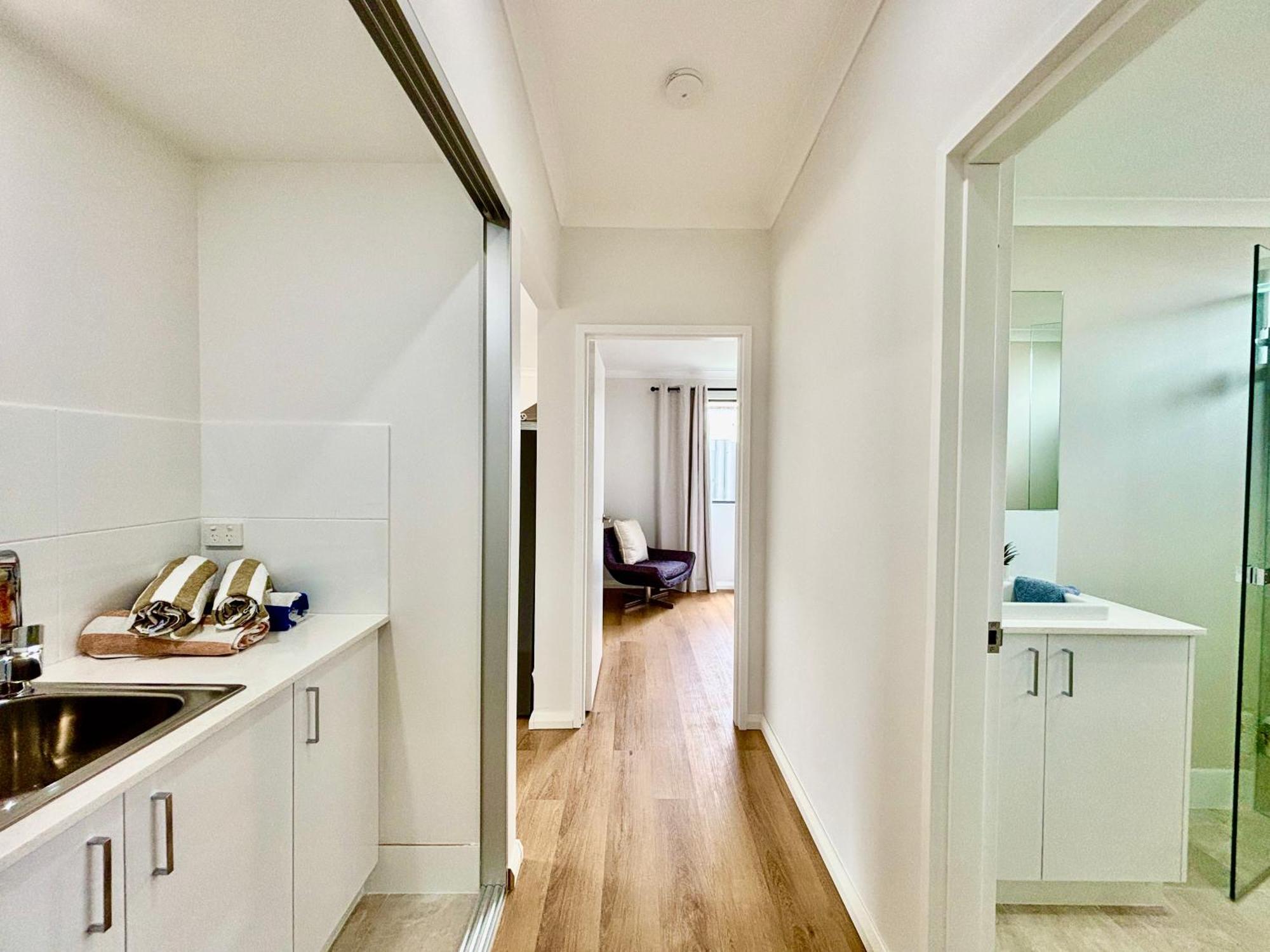 Villa Joondalup Hidden Gemma W Pool! *