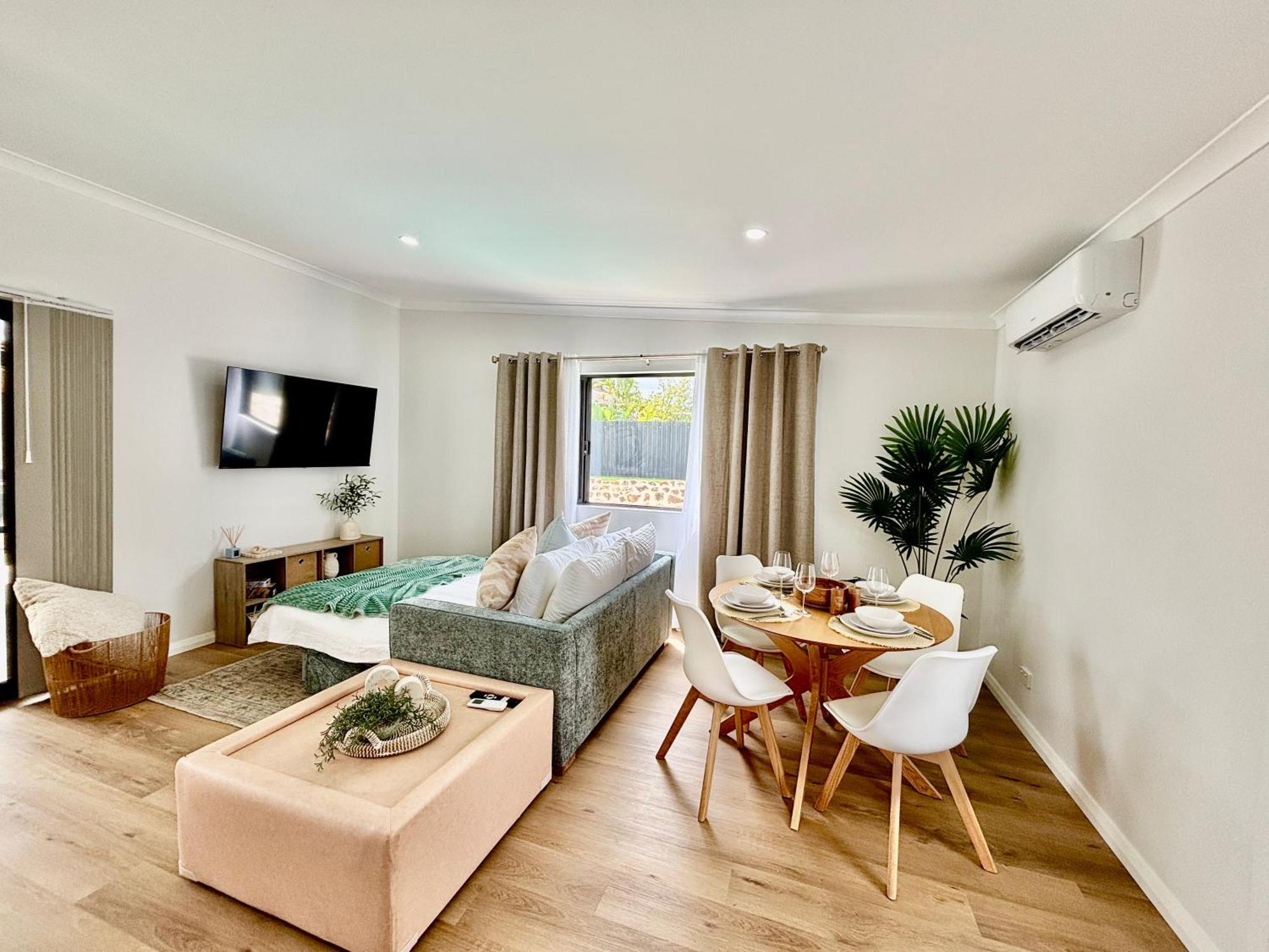 Joondalup Hidden Gemma W Pool! * Perth