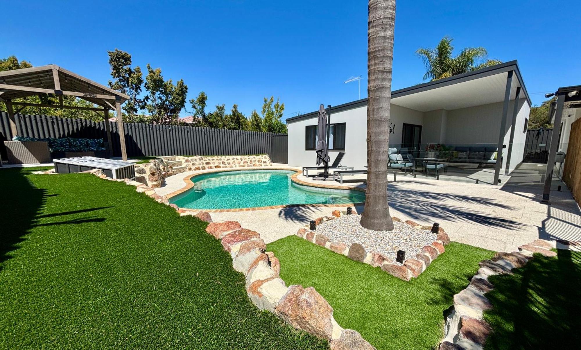 Villa Joondalup Hidden Gemma W Pool! *