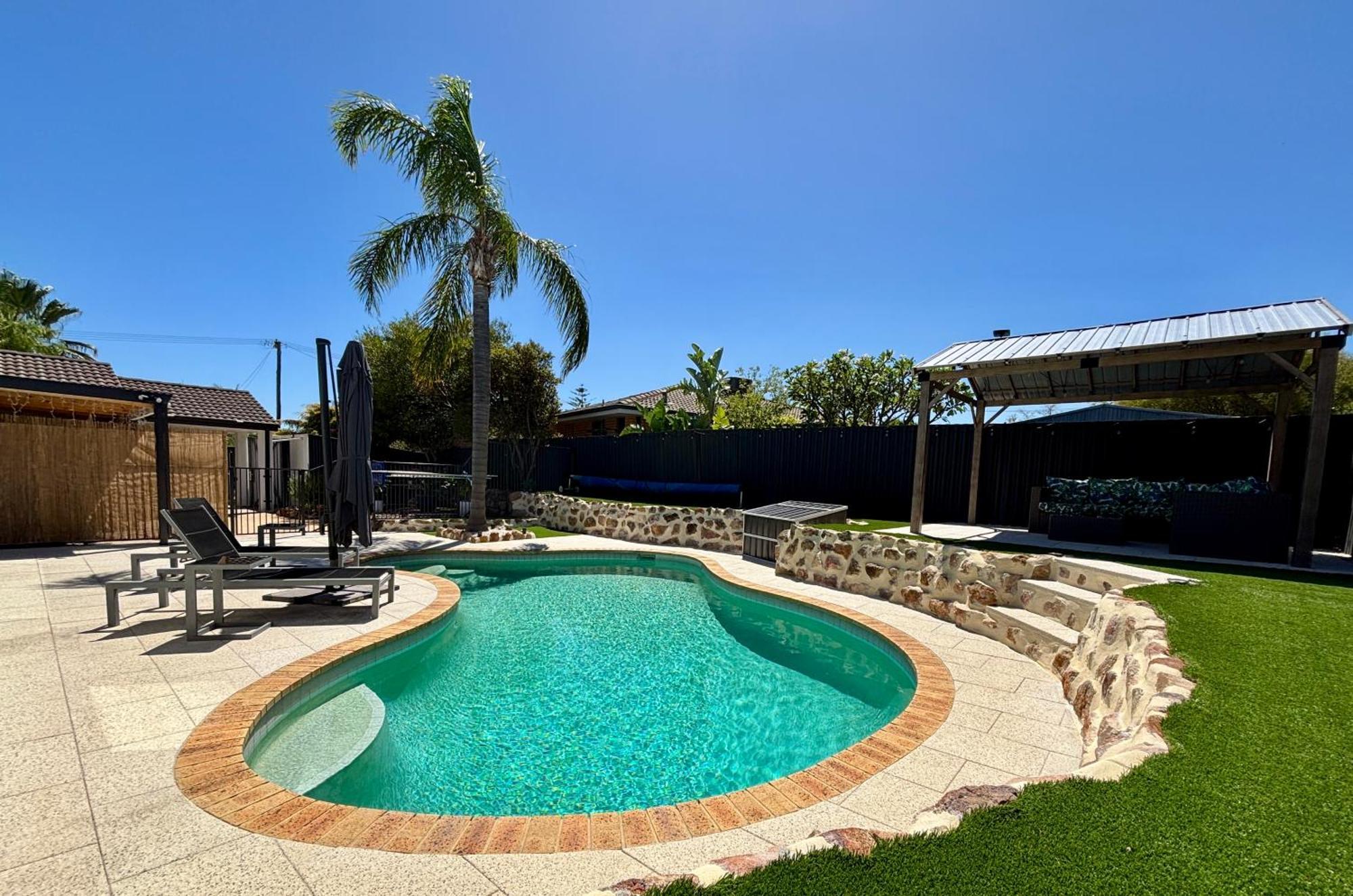 Villa Joondalup Hidden Gemma W Pool!