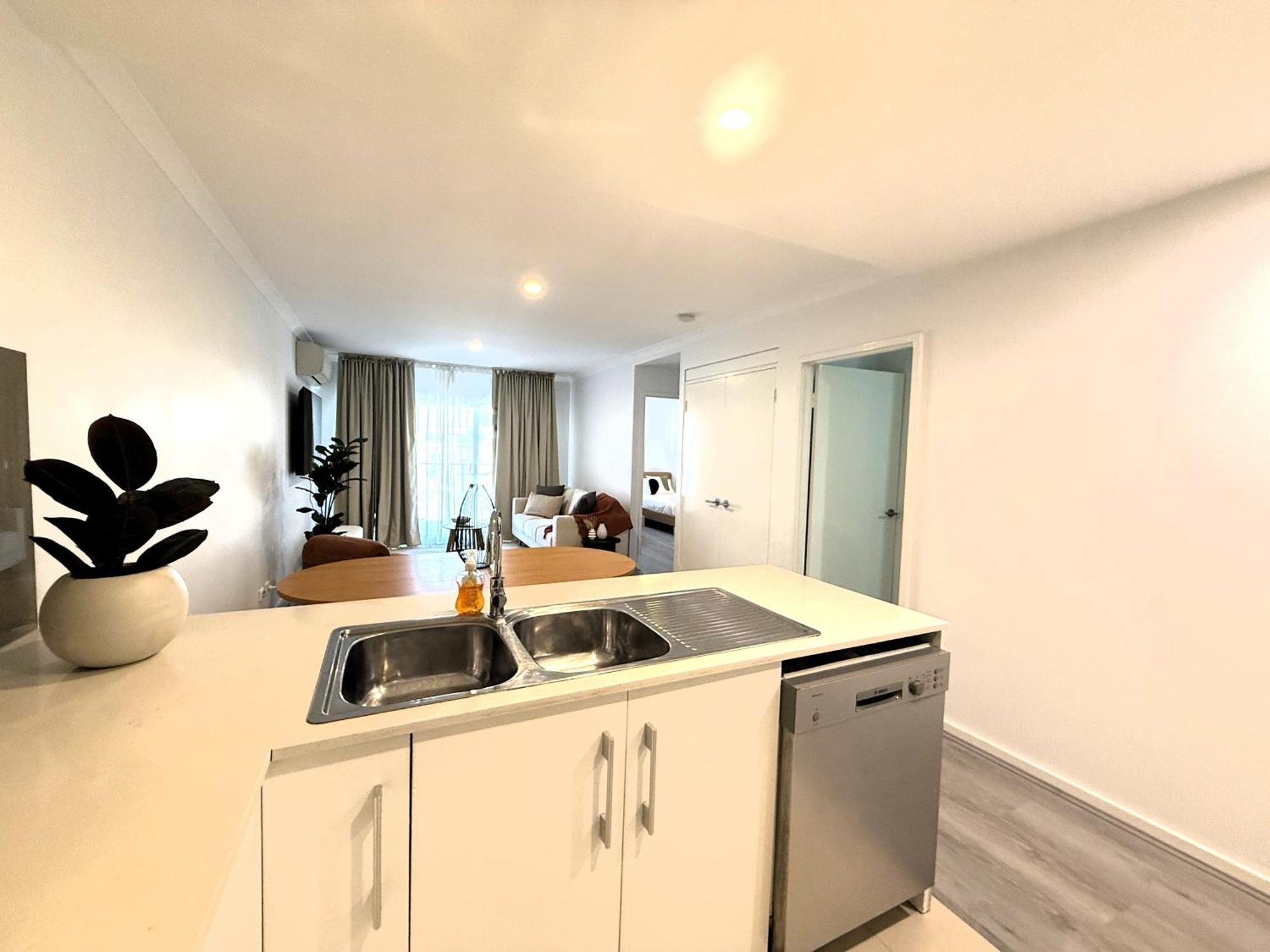 104 Eastperth Euphoria Escape 2br Parkng Apartment