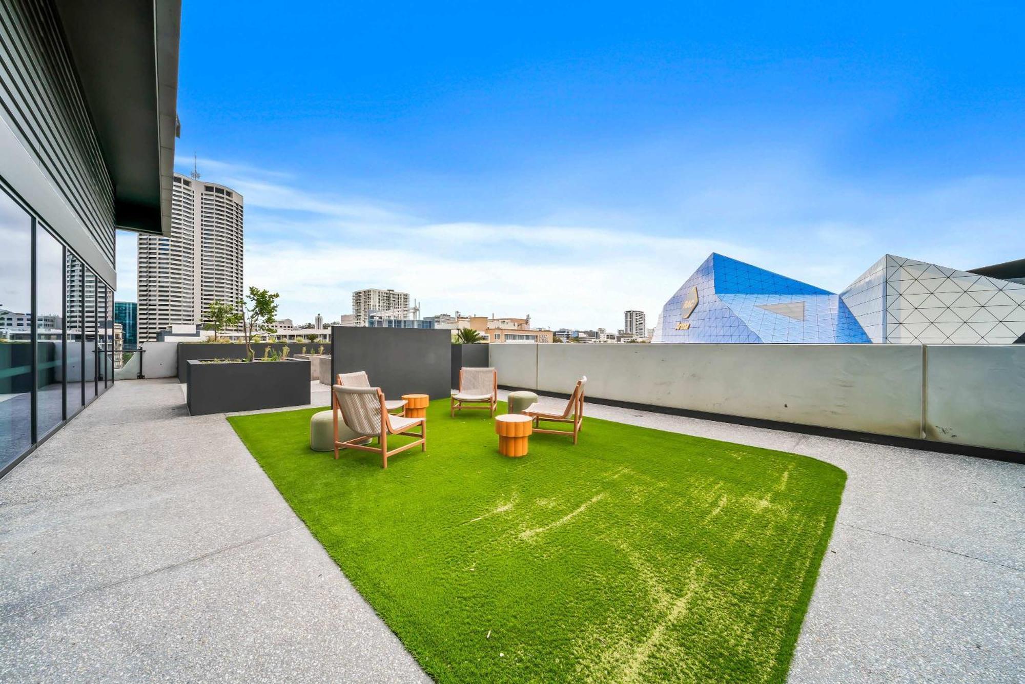 1br In The Heart Of The Cbd Perth