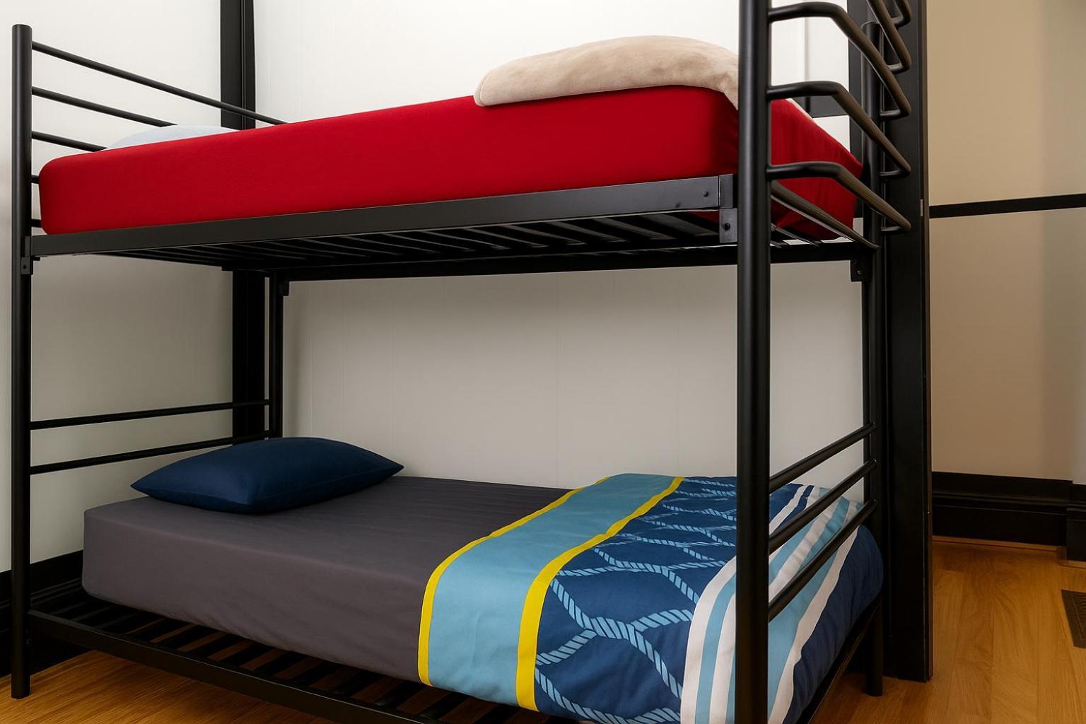 Ozi Backpackers - -valid Passport Required *