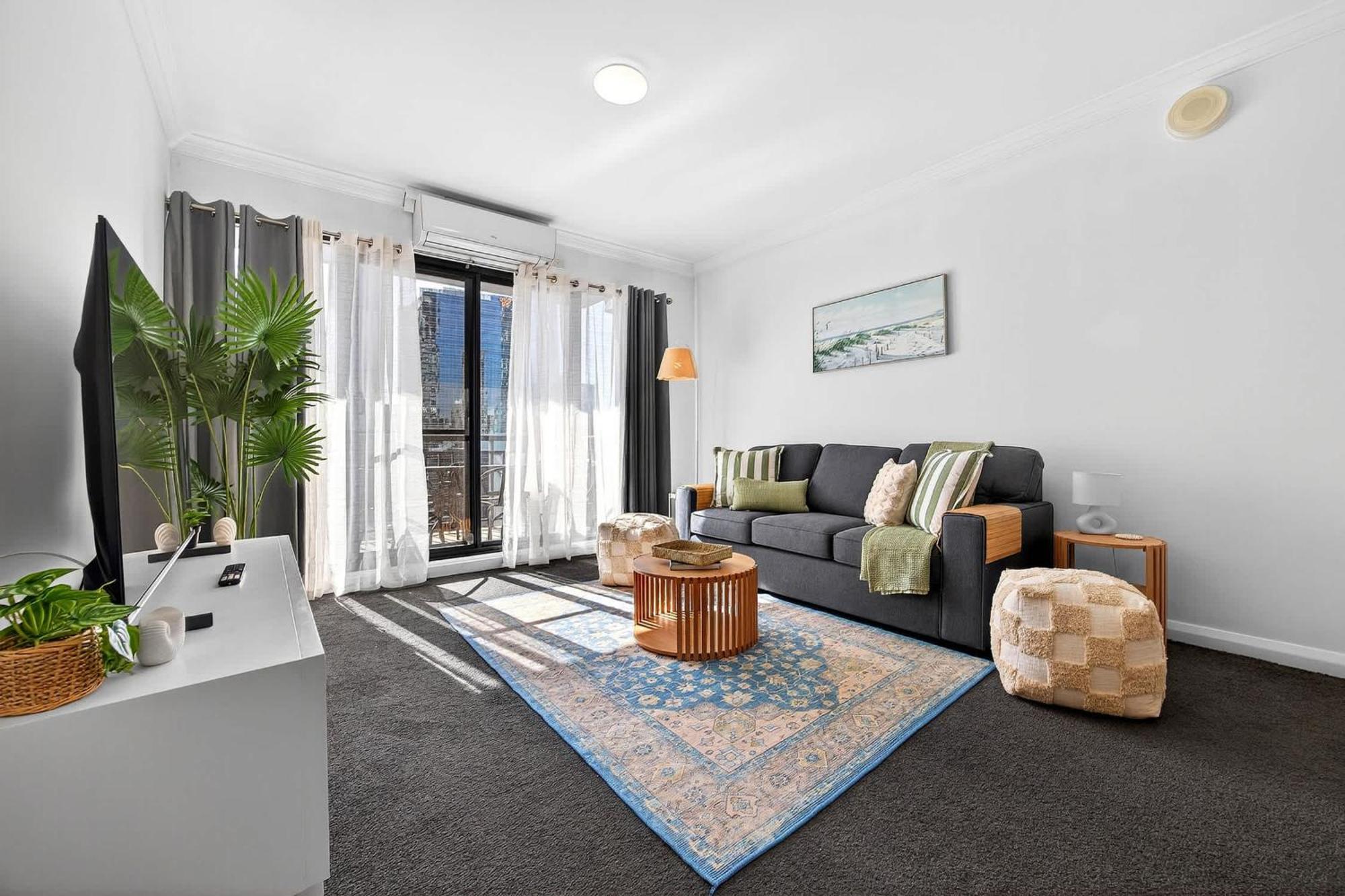 Apartment Stylish Cbd 2br With Balcony & Wi-fi
