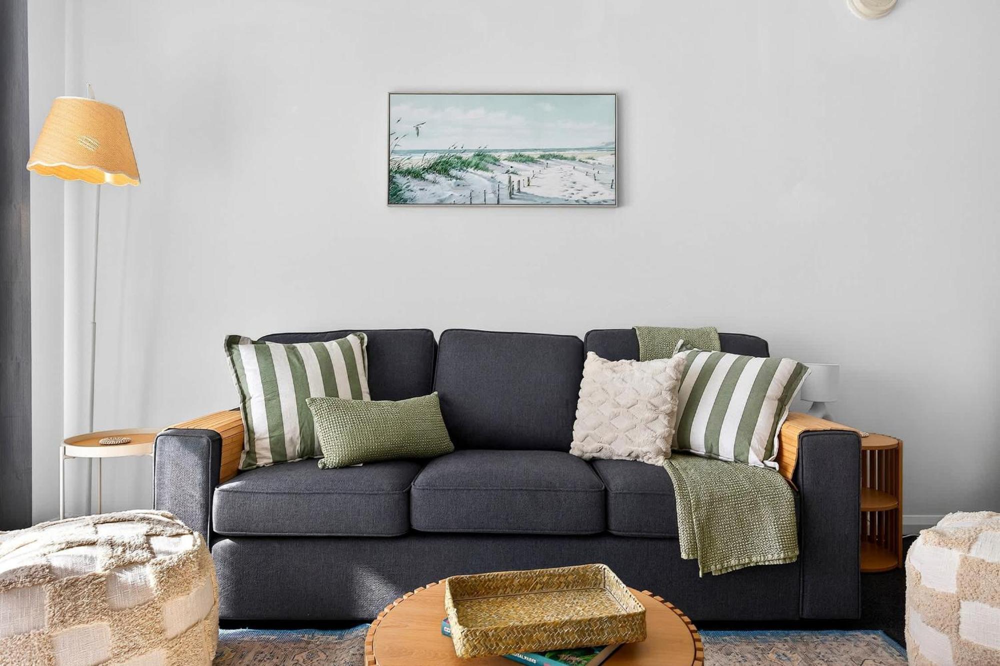 Apartment Stylish Cbd 2br With Balcony & Wi-fi Perth