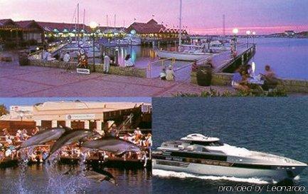 Hillarys Harbour 4*