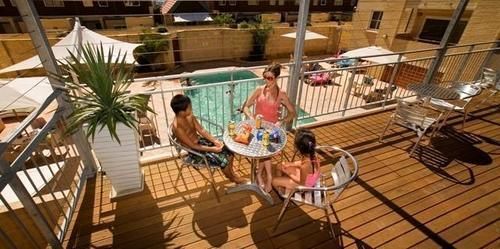 Hillarys Harbour 4*
