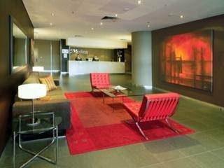 Aparthotel Adina Barrack Plaza