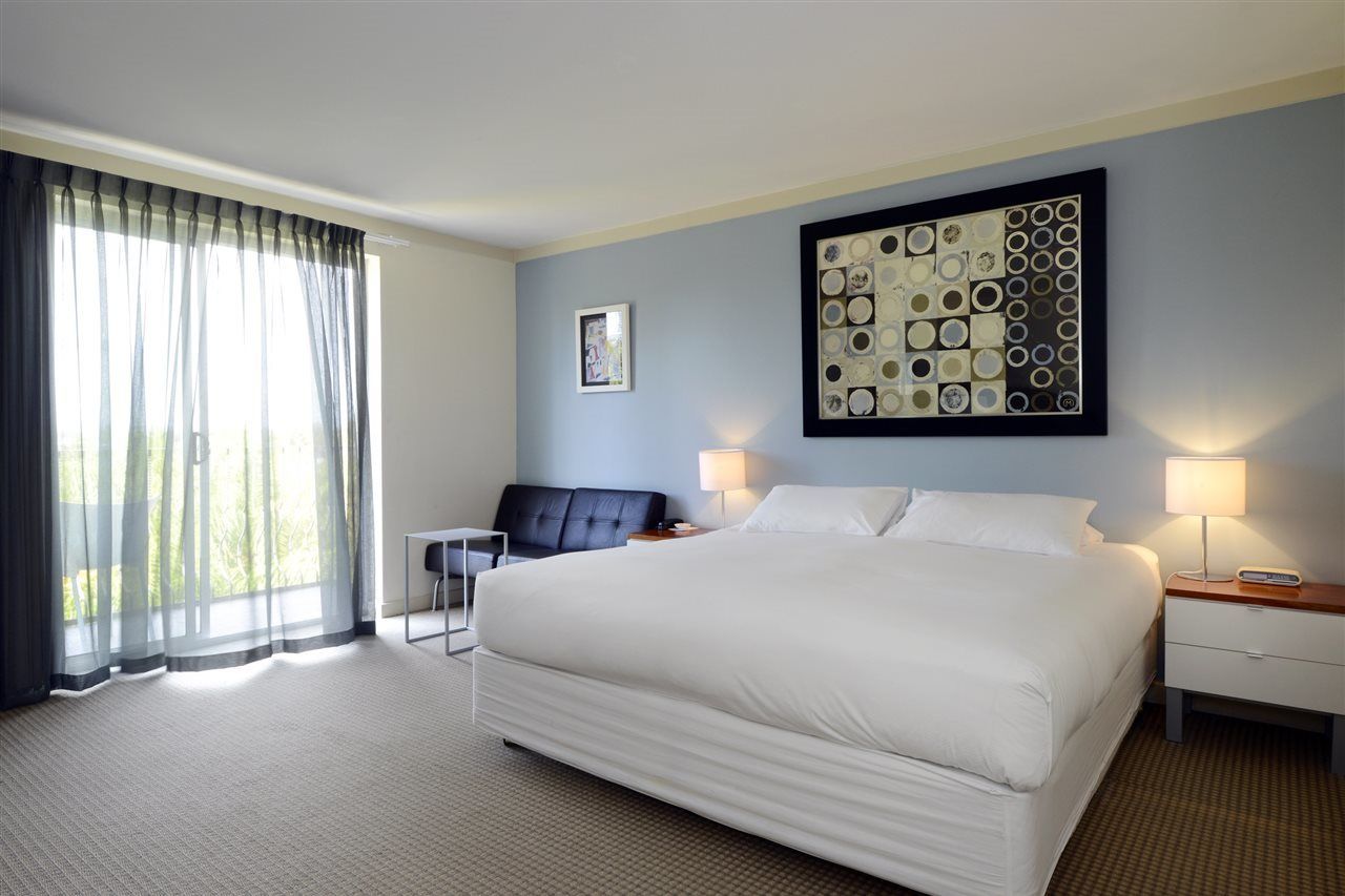 Sullivans 4* Perth