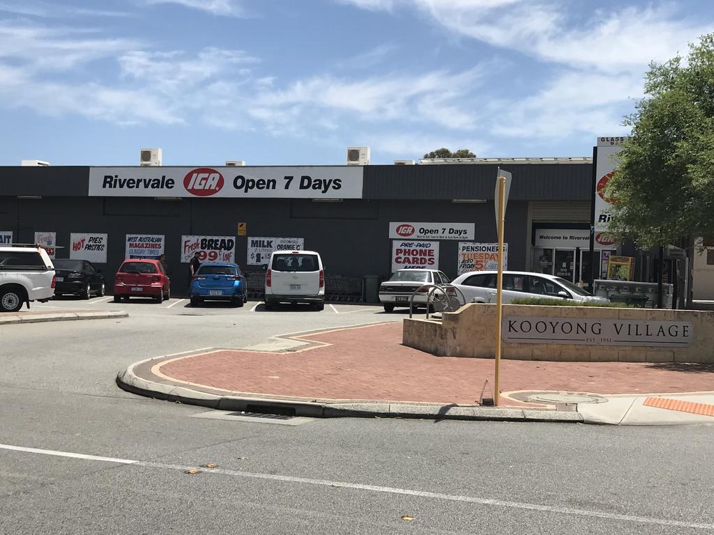 Gerring Court With Free 1 Car Bay Parking Apartment Perth