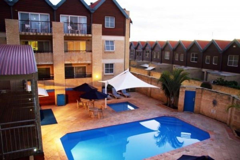 Hillarys Harbour 4* Perth