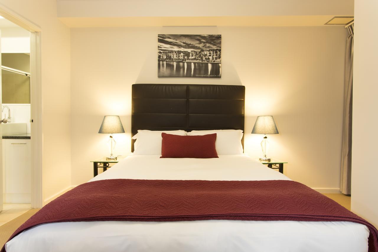 Regal Aparthotel Perth