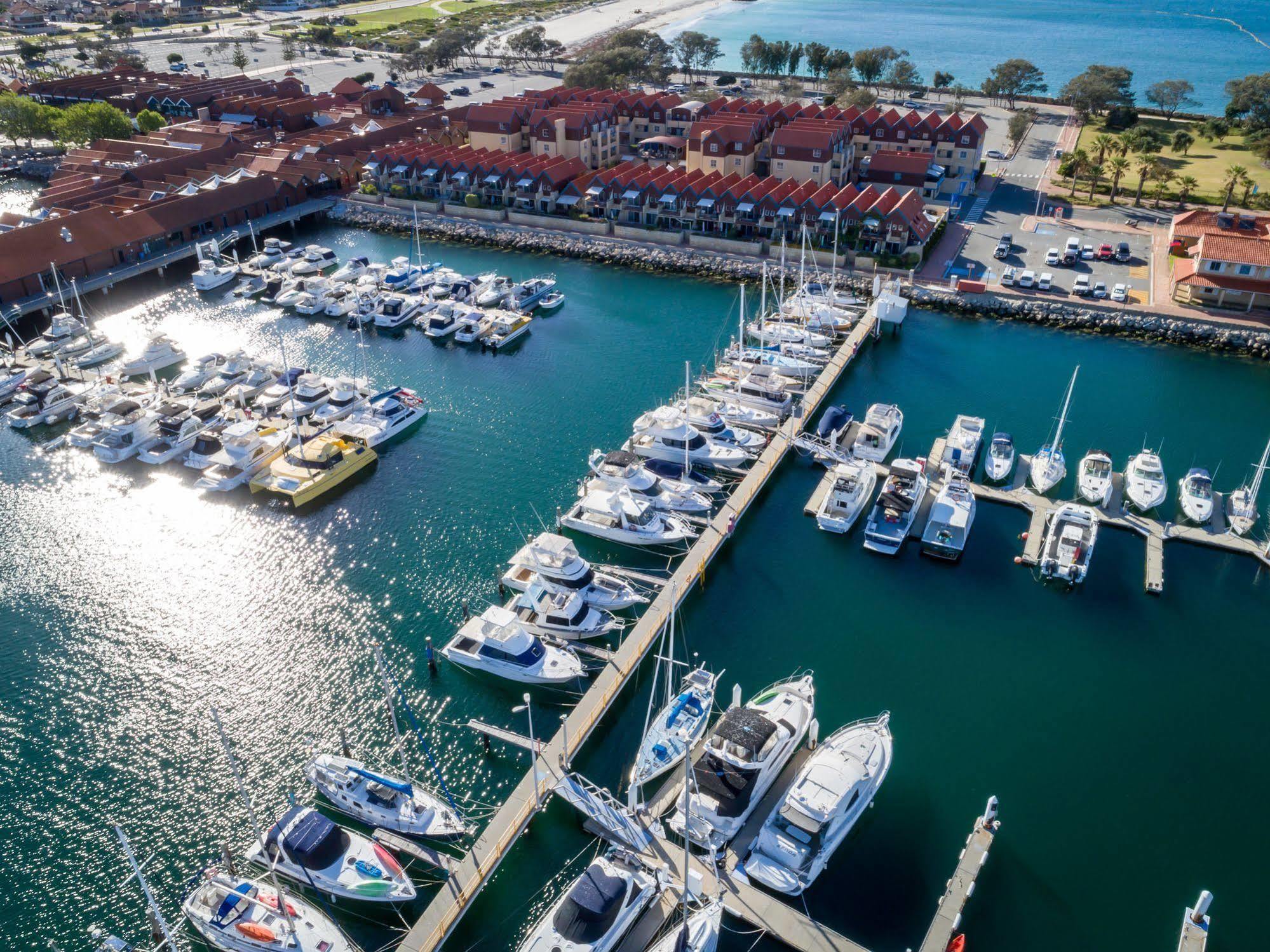 Aparthotel Hillarys Harbour Perth