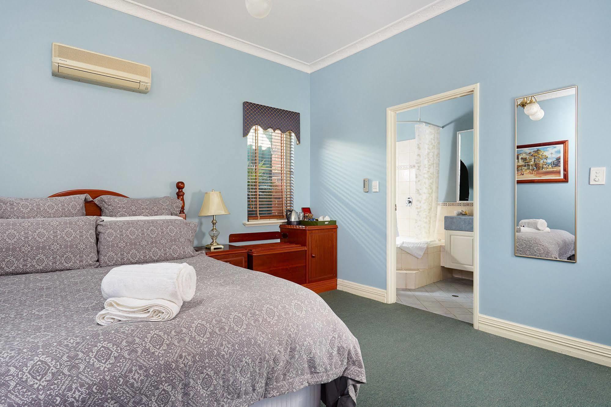 Durham 4* Perth