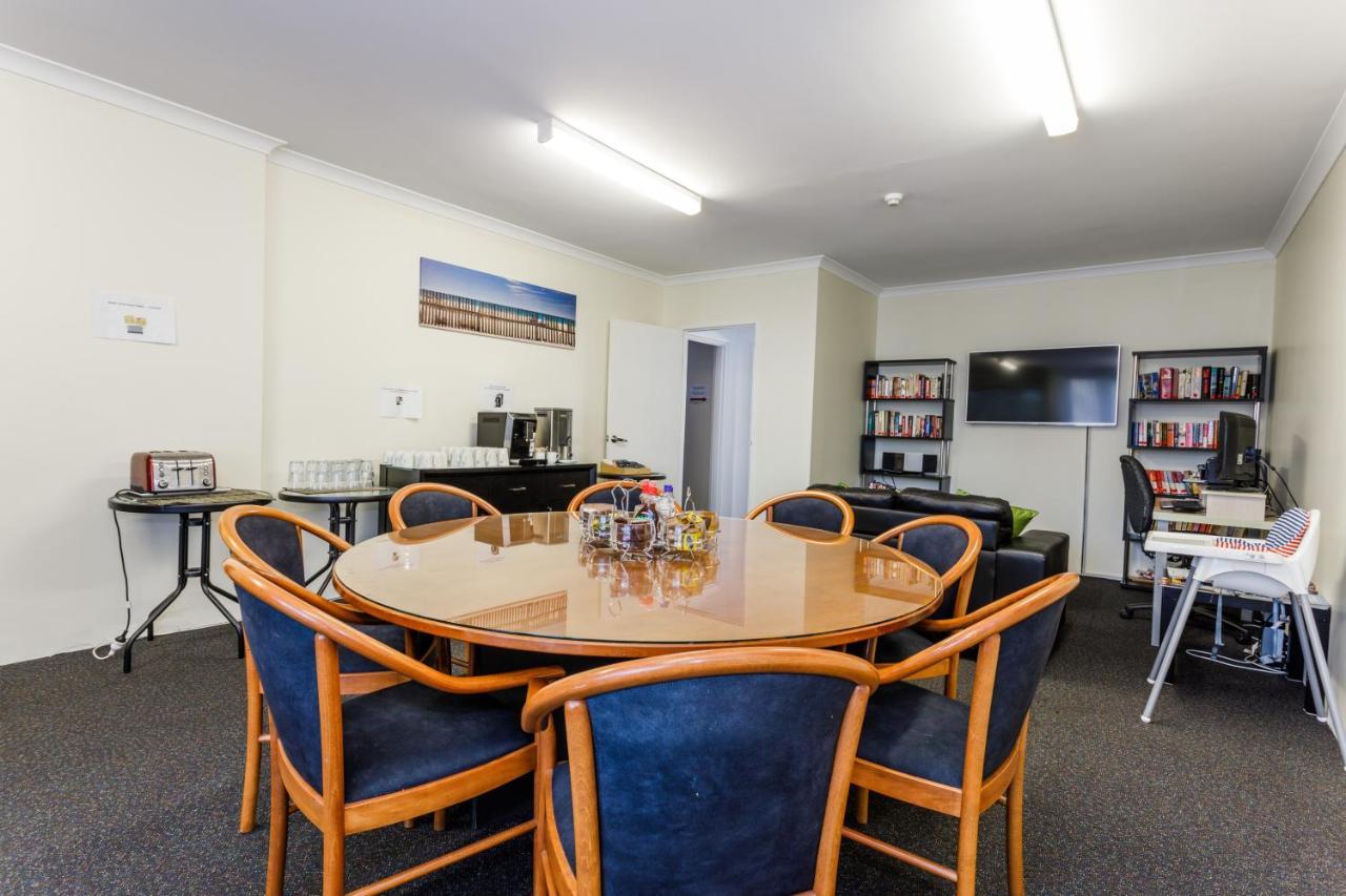 Ascot Official Aparthotel