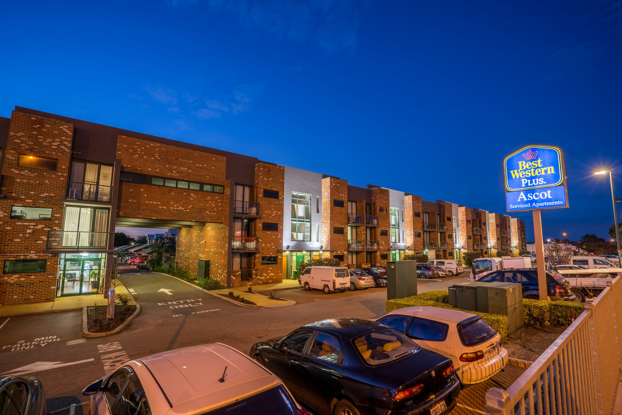 Ascot Official Aparthotel Perth