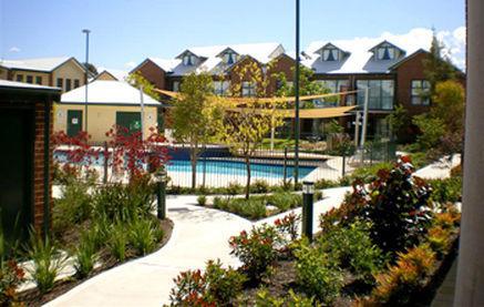 Ascot Official Aparthotel