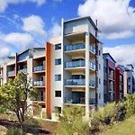 Bright 1 Bedroom Joondalup Stay