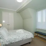 40 Modern & Chic Apt In East Perth