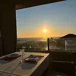 Sunny Ocean View Retreat
