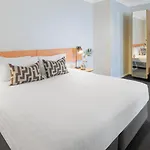 Oaks Perth Hotel