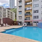 Stunning 2Br Cbd Apartment Next To King\'S Park