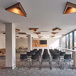 Rydges Perth Kings Square