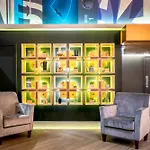 Rydges Perth Kings Square