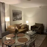 Great Place In Perth Cbd - 2 Bedrooms