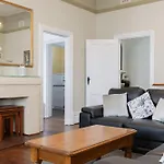 View House By Swan Bnb Management