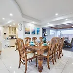 4 Bed 4 Bath In Scarborough