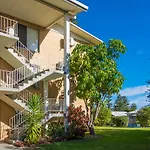 Cottesloe Beach Pines Apartment